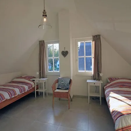 Strandburg Comfortable Tatil Evi