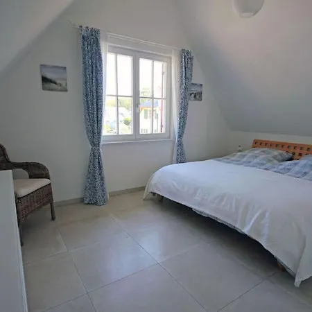 Strandburg Comfortable Tatil Evi Glowe